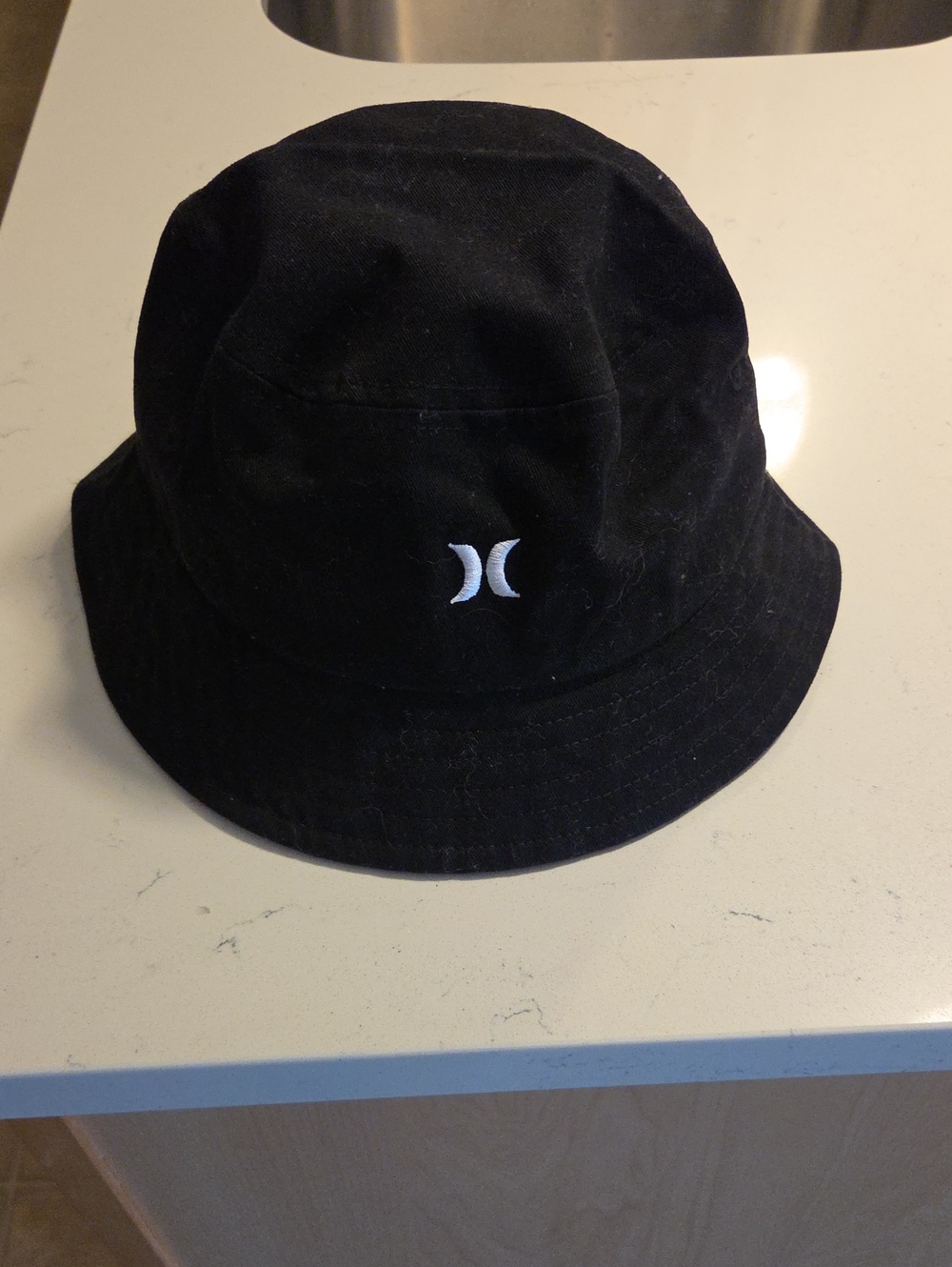 Hurley Black Bucket Hat with White Embroidered Logo